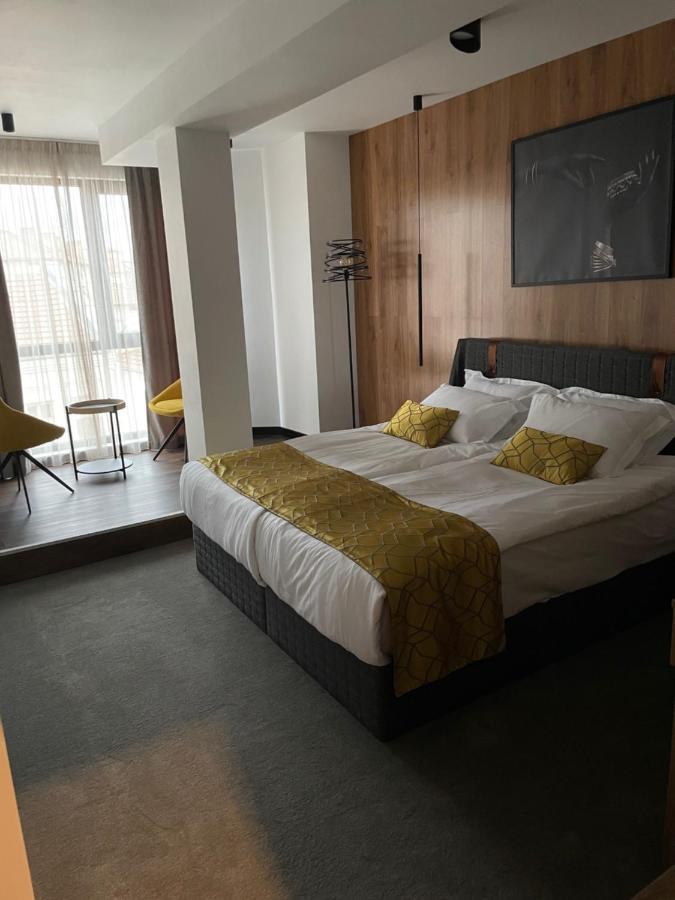 Hotel Niks Sevlievo Extérieur photo